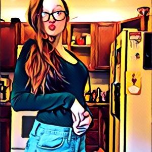 Meet your Posher, Ciara